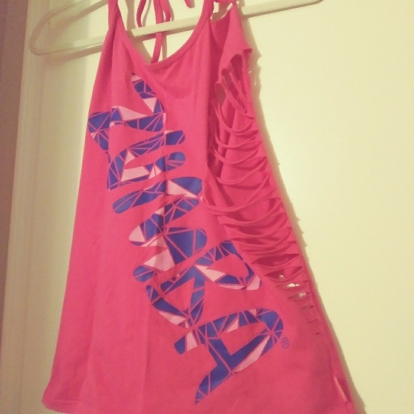 👕 - Picture 2 of 4